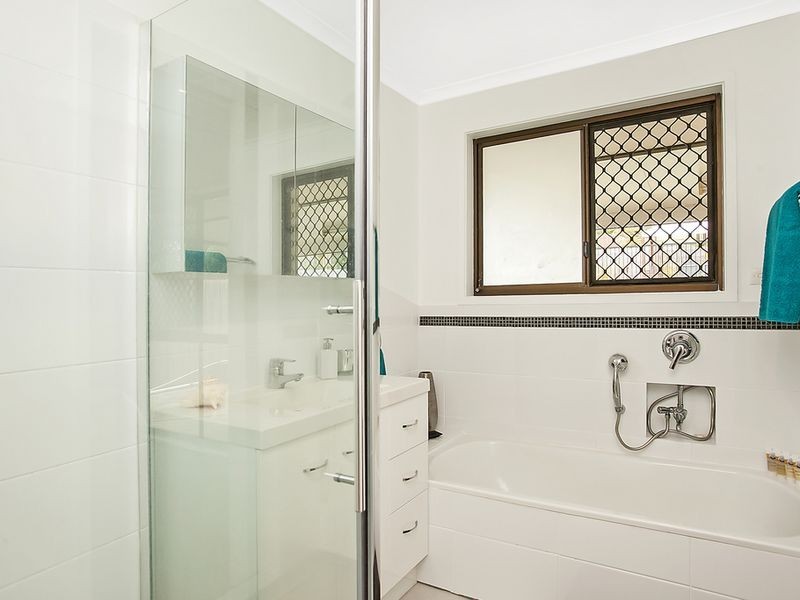 100 Dugandan Street, Nerang QLD 4211