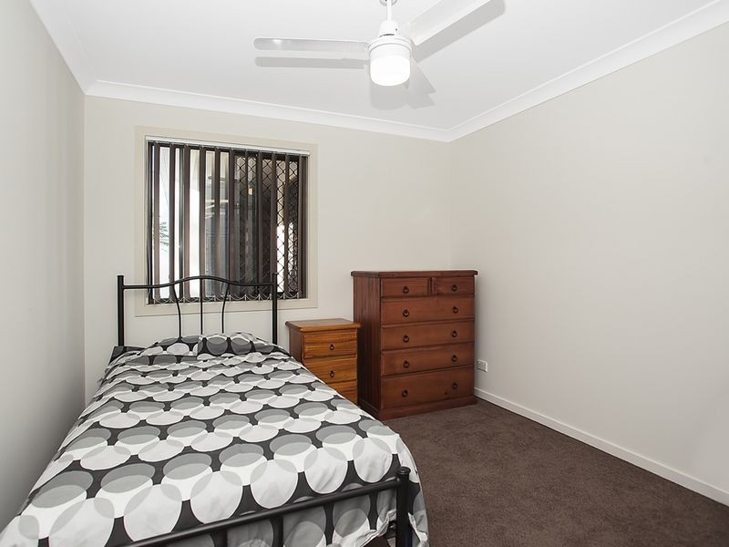 2/3 The Avenue, Nerang QLD 4211