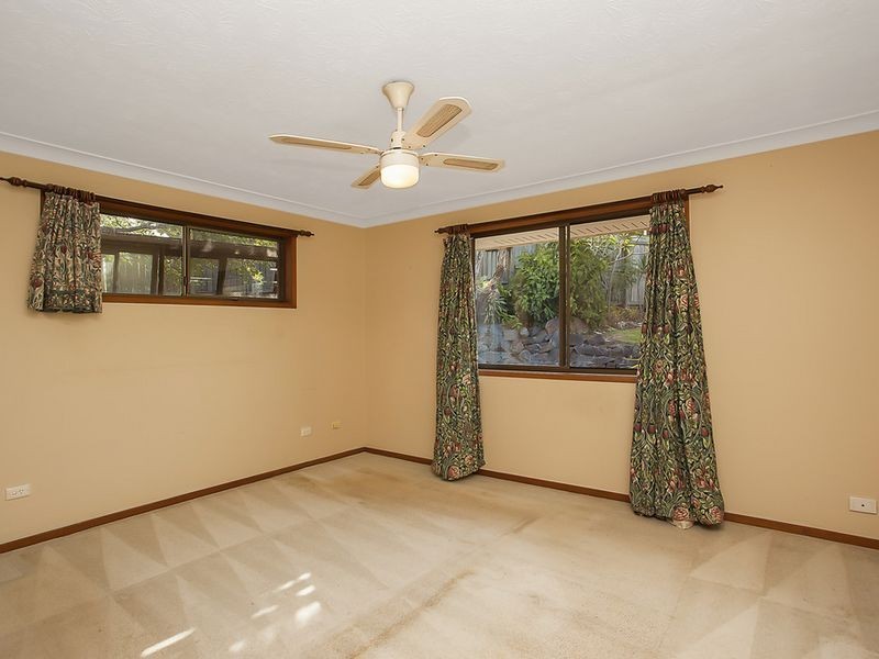 7 Dearne Place, Carrara QLD 4211