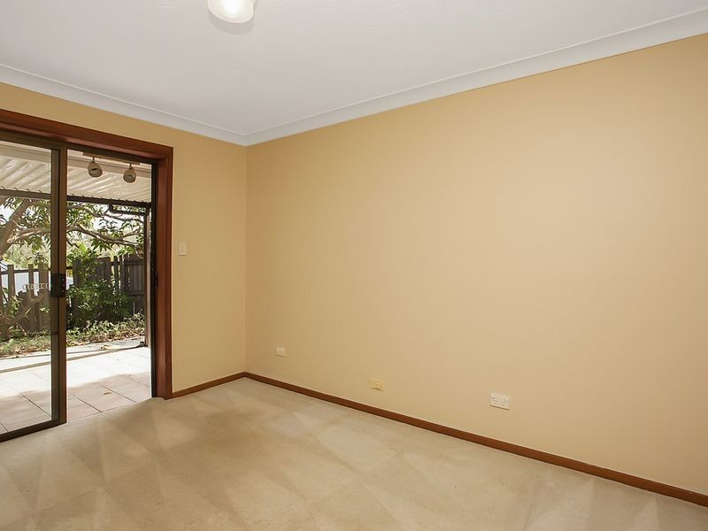 7 Dearne Place, Carrara QLD 4211