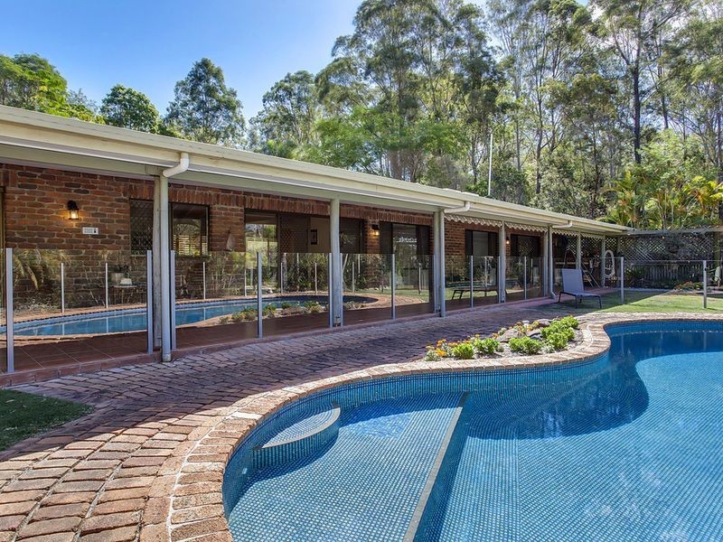 113 Clagiraba Road, Clagiraba QLD 4211