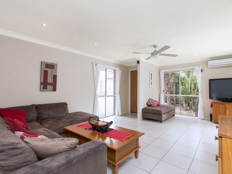 4 Olmo Court, Nerang QLD 4211