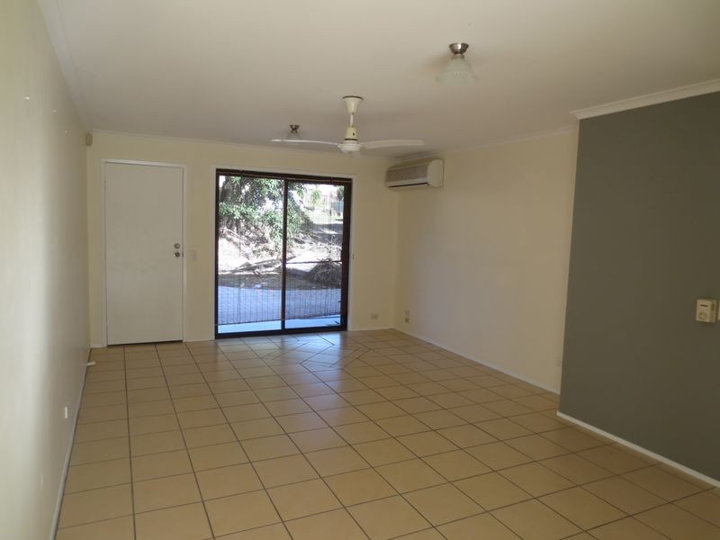 2/6 Metro Crescent, Helensvale QLD 4212