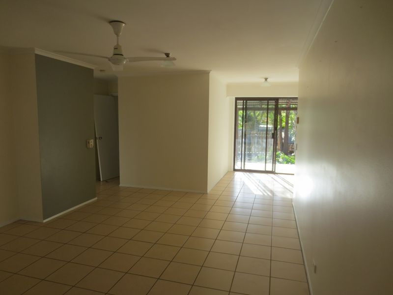 2/6 Metro Crescent, Helensvale QLD 4212