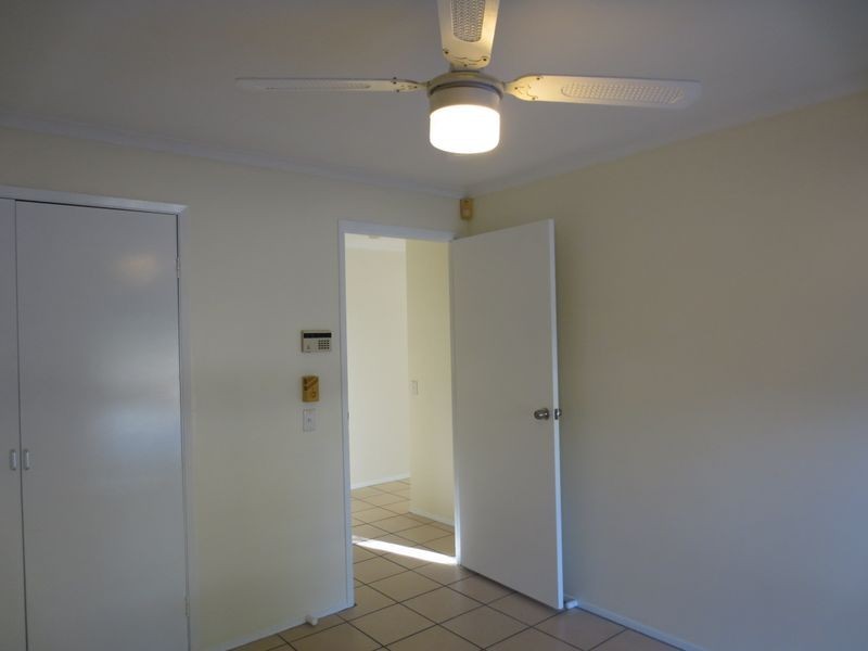 2/6 Metro Crescent, Helensvale QLD 4212