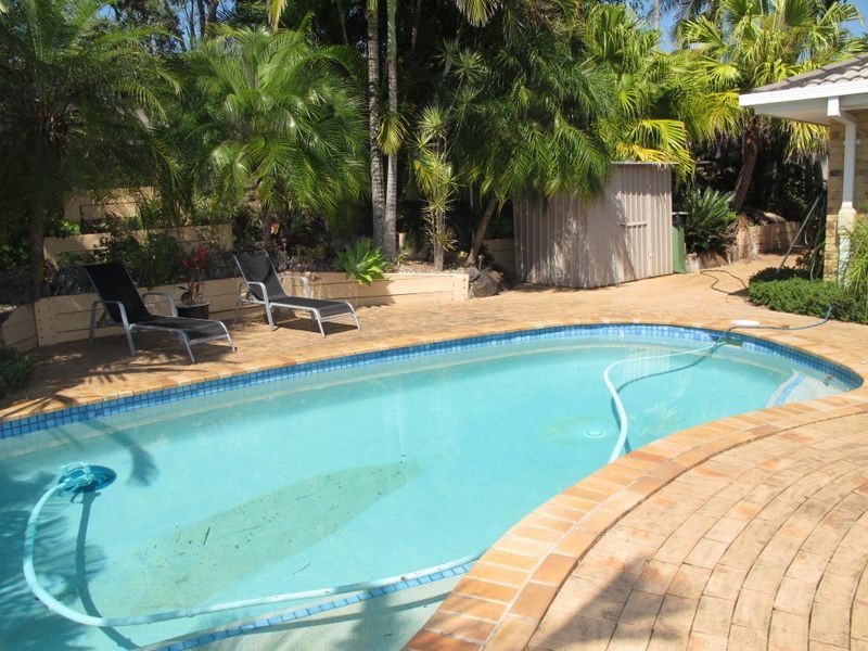 9 Lancaster Court, Nerang QLD 4211