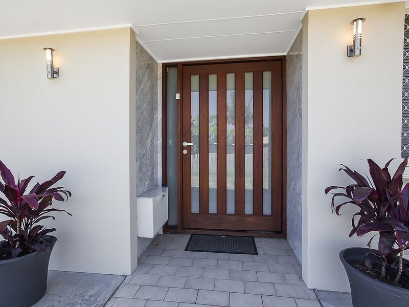 14 Plateau Crescent, Carrara QLD 4211