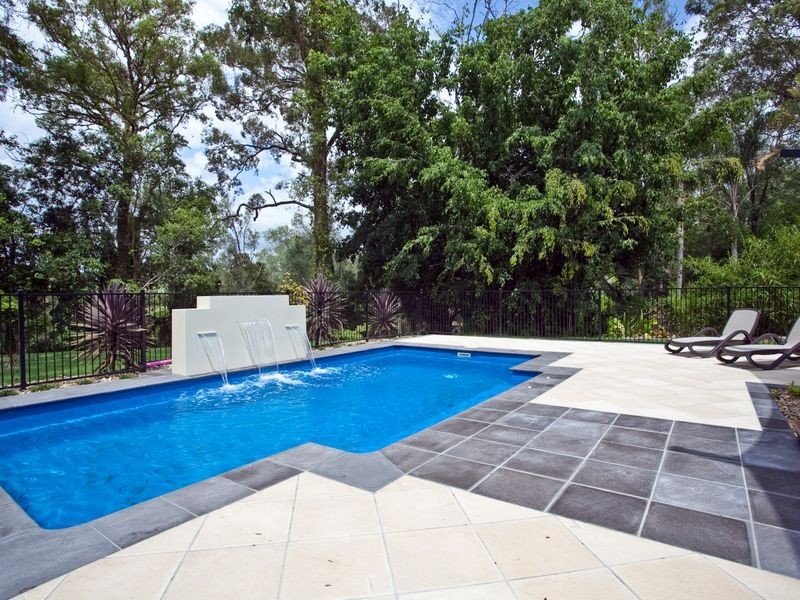 22 Yarraowee Drive, Nerang QLD 4211
