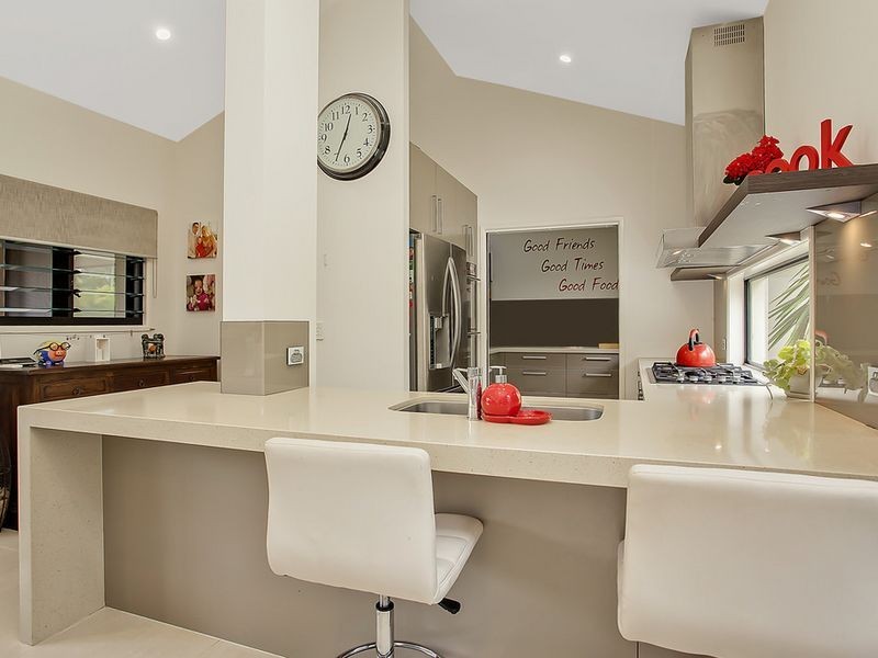 58 Nerang River Drive, Nerang QLD 4211