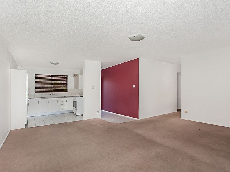 33/224 Marine Parade, Labrador QLD 4215