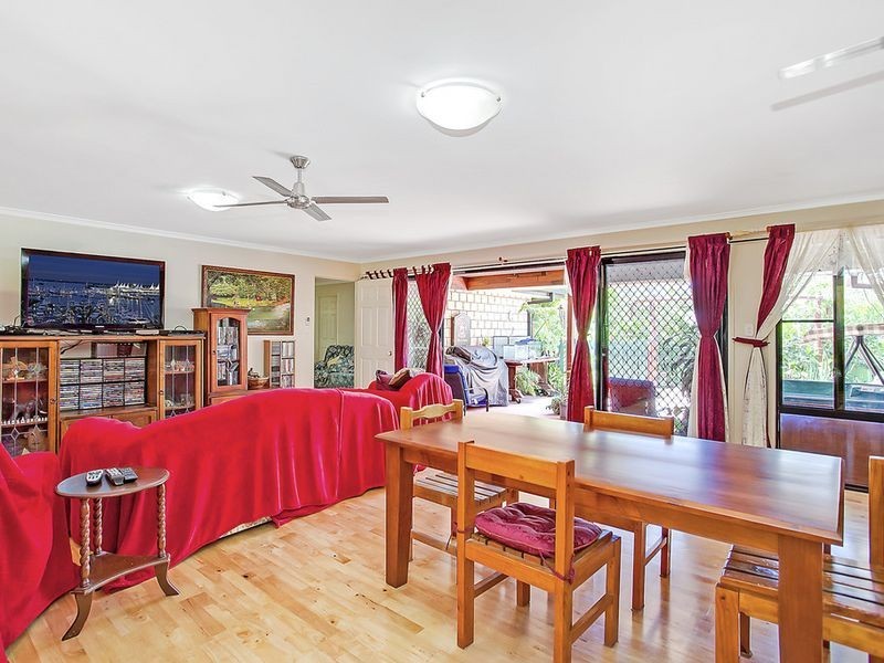 16 Platinum Court, Gilston QLD 4211