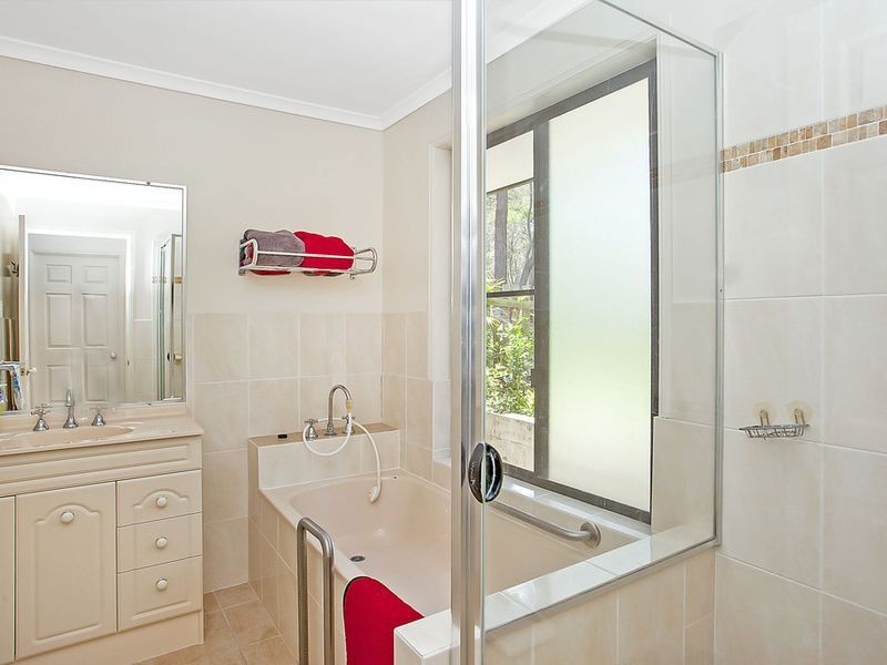 16 Platinum Court, Gilston QLD 4211
