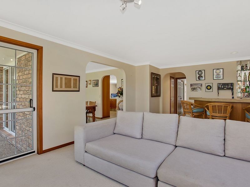 11 Elsemore Court, Carrara QLD 4211