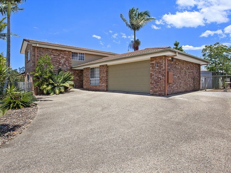 11 Elsemore Court, Carrara QLD 4211