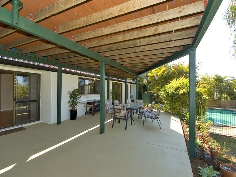 26 Summit Crescent, Carrara QLD 4211