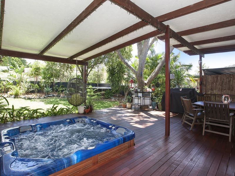 19 Paradise Street, Nerang QLD 4211