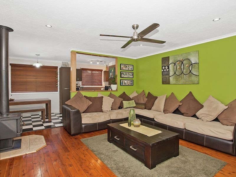 19 Paradise Street, Nerang QLD 4211