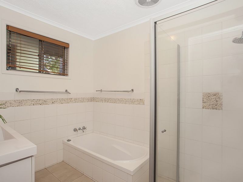 19 Paradise Street, Nerang QLD 4211