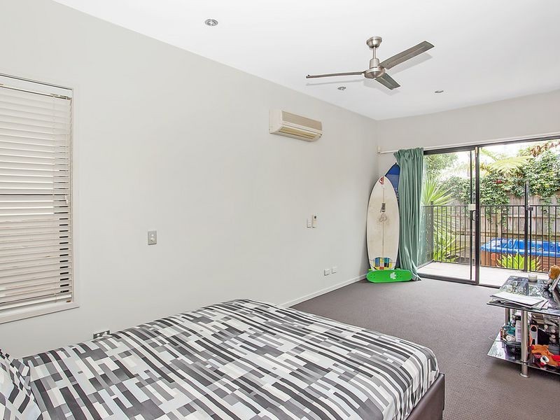 1/49B Palm Avenue, Surfers Paradise QLD 4217