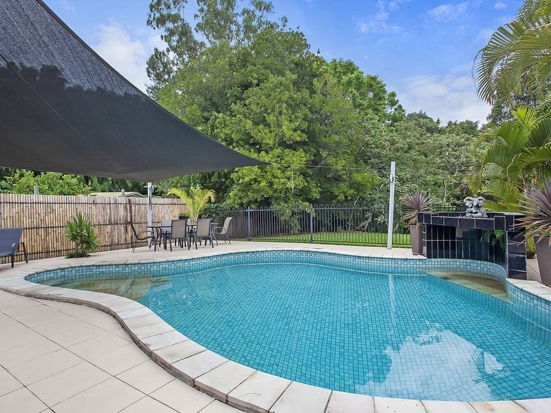 12 Wedgetail Lane, Nerang QLD 4211