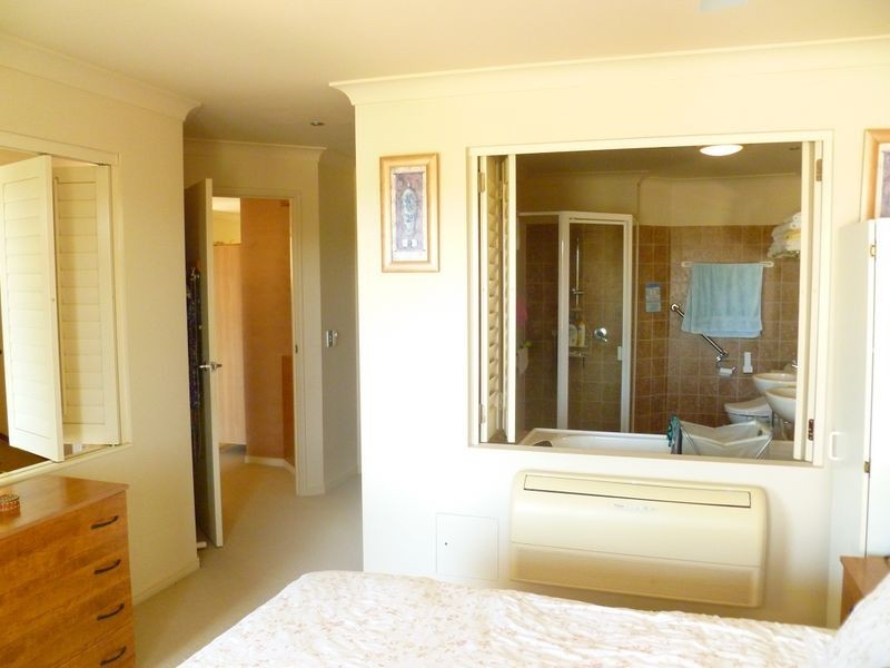1036/1 The Cove Crescent, Carrara QLD 4211
