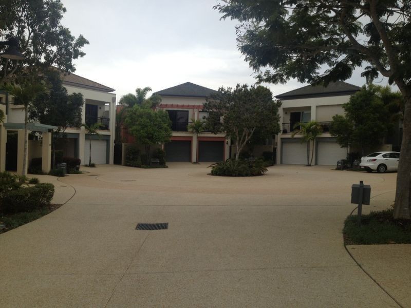 1036/1 The Cove Crescent, Carrara QLD 4211