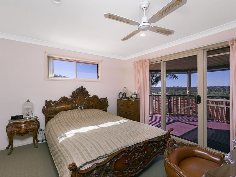 14 Tara Terrace, Carrara QLD 4211