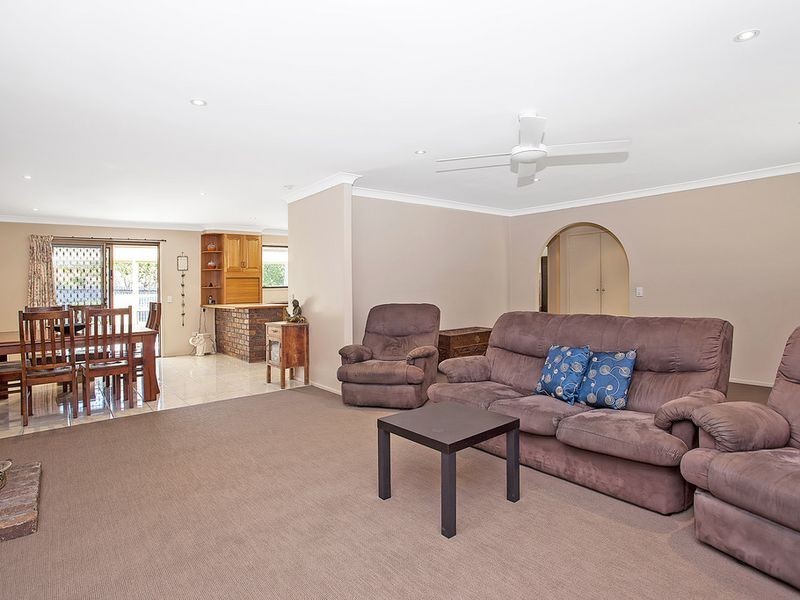 21 Maroong Crescent, Nerang QLD 4211