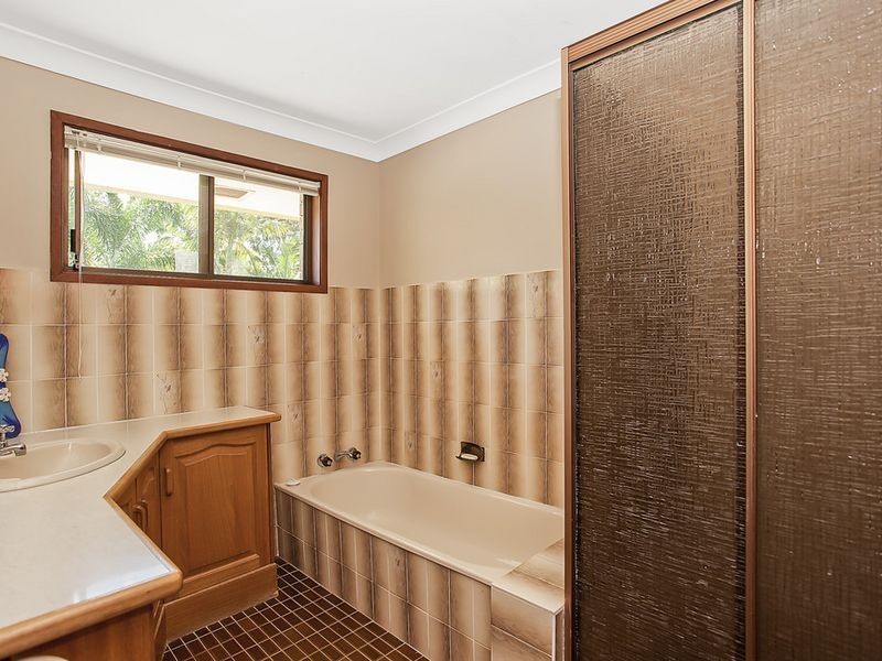 21 Maroong Crescent, Nerang QLD 4211