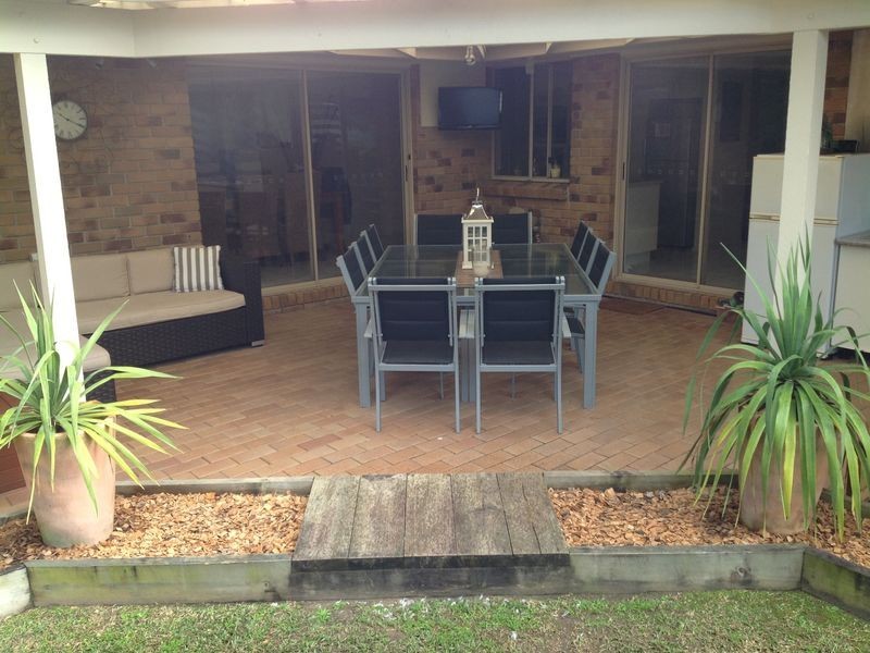 5 Strauss Court, Nerang QLD 4211