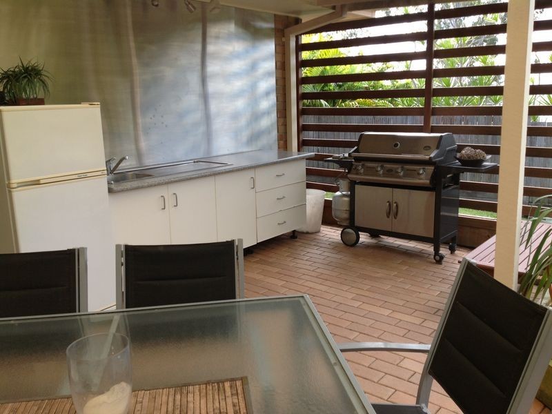 5 Strauss Court, Nerang QLD 4211