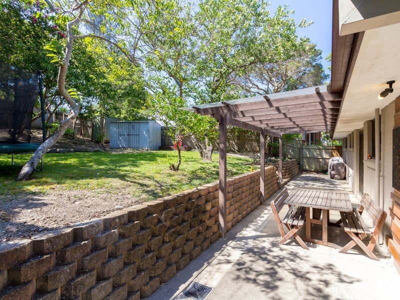 12 Guthrie Parade, Carrara QLD 4211