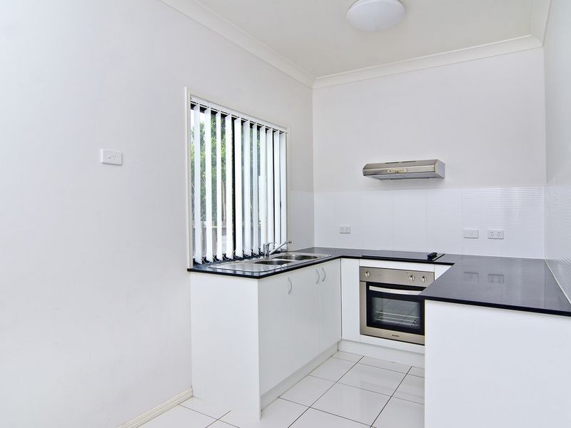 66 Nerang Broadbeach Road, Nerang QLD 4211