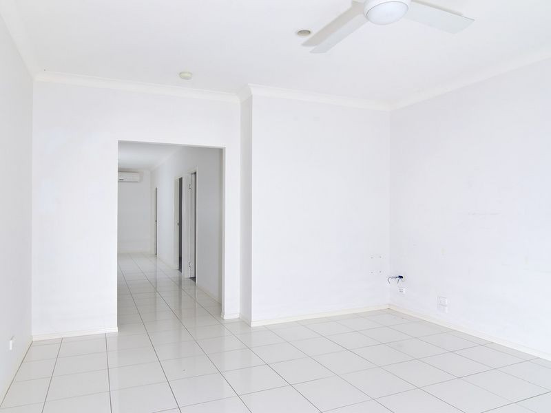 66 Nerang Broadbeach Road, Nerang QLD 4211