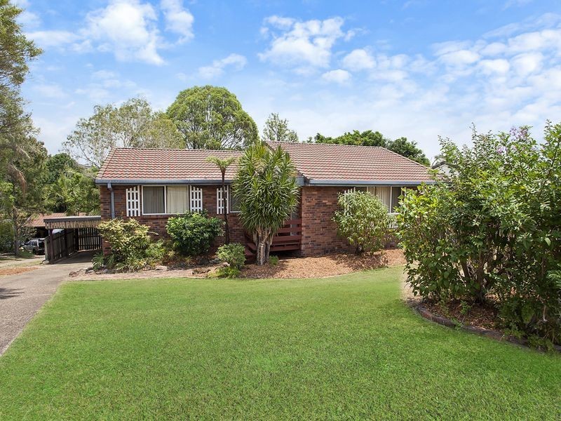 11 Kincaid Drive, Highland Park QLD 4211
