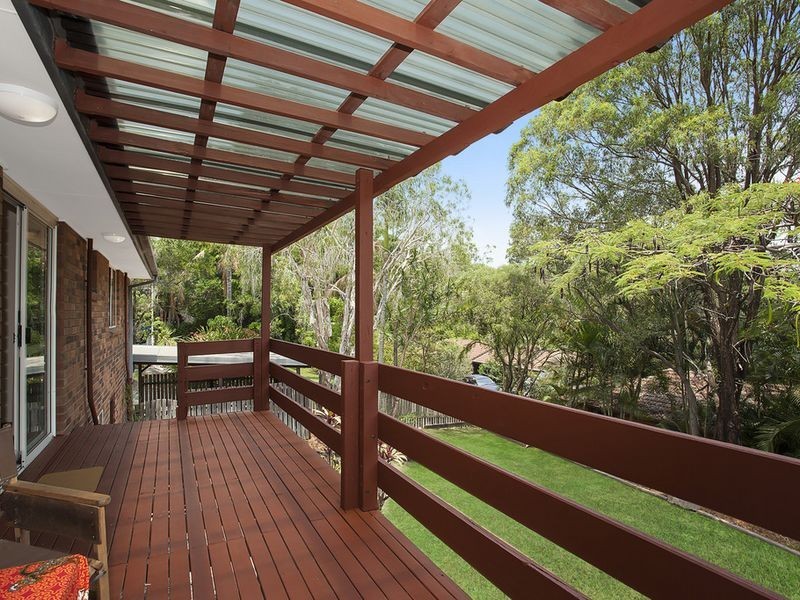 11 Kincaid Drive, Highland Park QLD 4211