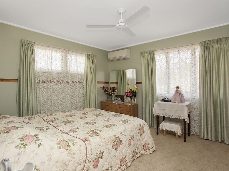 12 West Street, Nerang QLD 4211