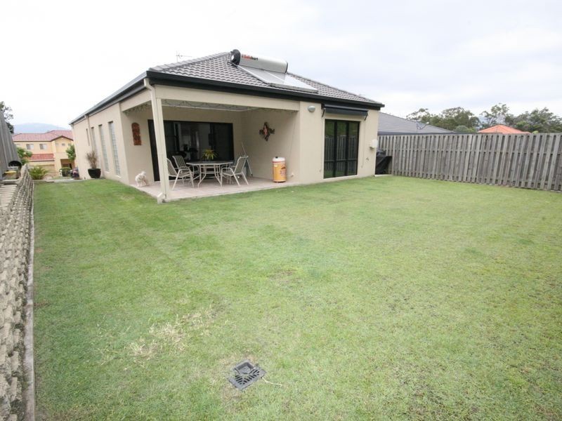 17 Nikau Crescent, Nerang QLD 4211