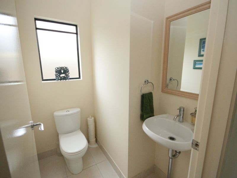 17 Nikau Crescent, Nerang QLD 4211