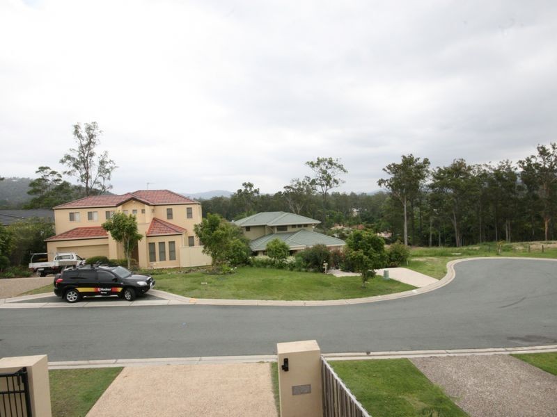 17 Nikau Crescent, Nerang QLD 4211