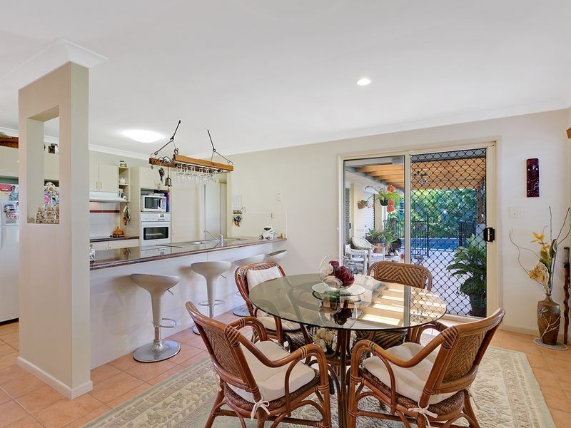 2 Denika Court, Mudgeeraba QLD 4213