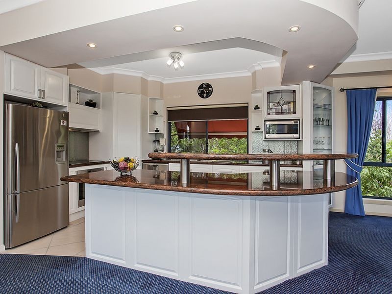 55 Armstrong Way, Highland Park QLD 4211