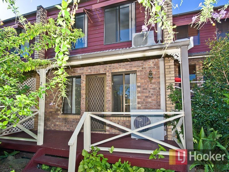 2/8 Mylor Street, Nerang QLD 4211