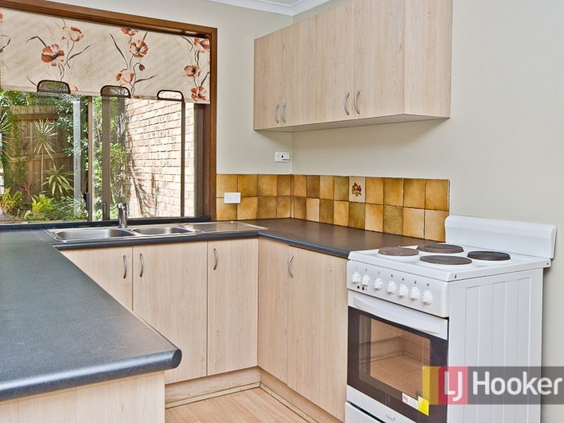 2/8 Mylor Street, Nerang QLD 4211