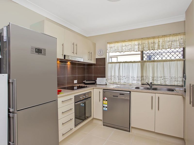 1/17A Debbie Way, Nerang QLD 4211