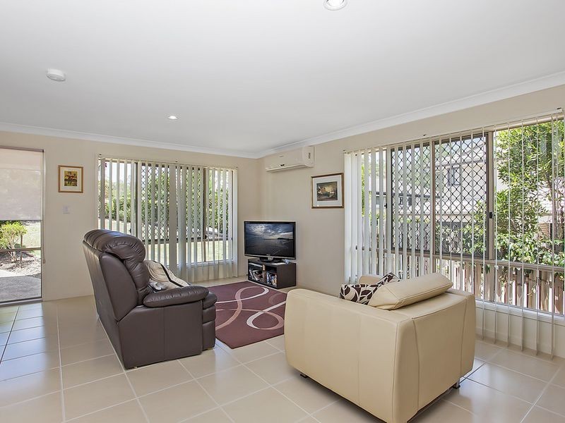 1/17A Debbie Way, Nerang QLD 4211