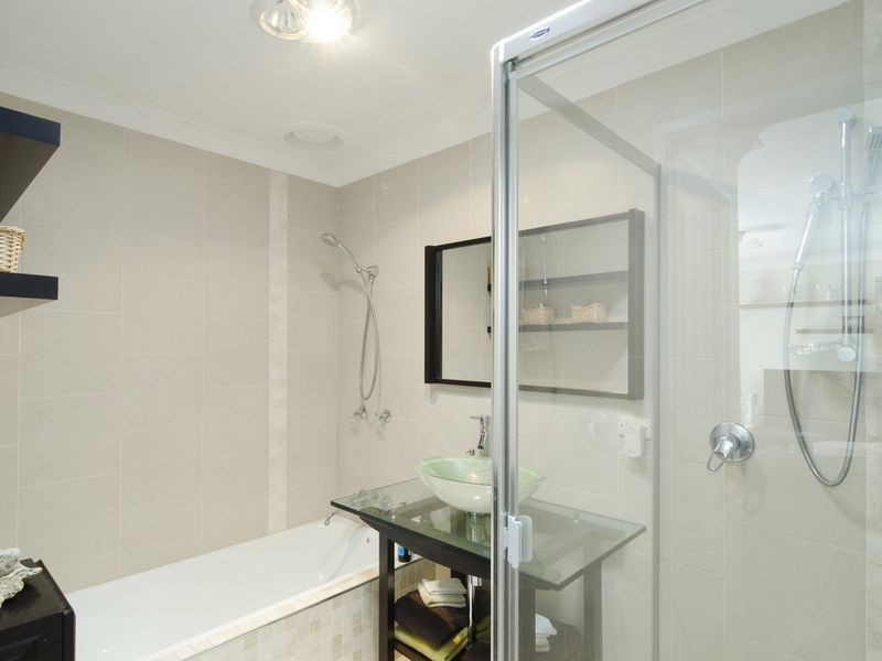 78 Alison Road, Carrara QLD 4211