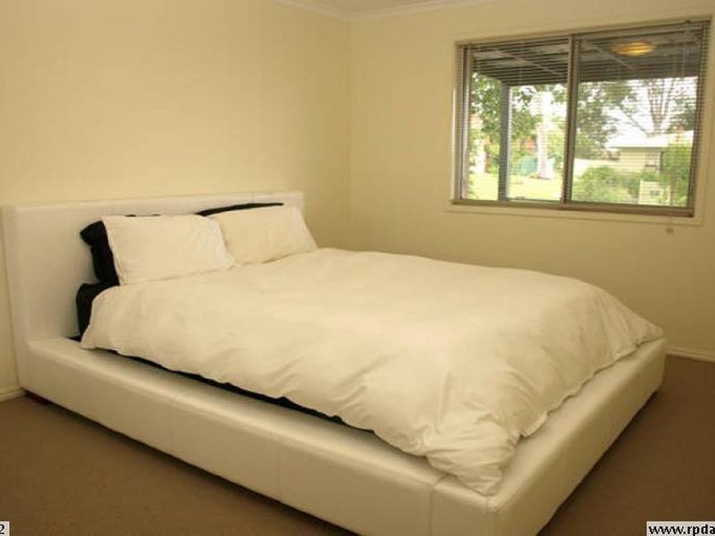 12 Panache Street, Molendinar QLD 4214