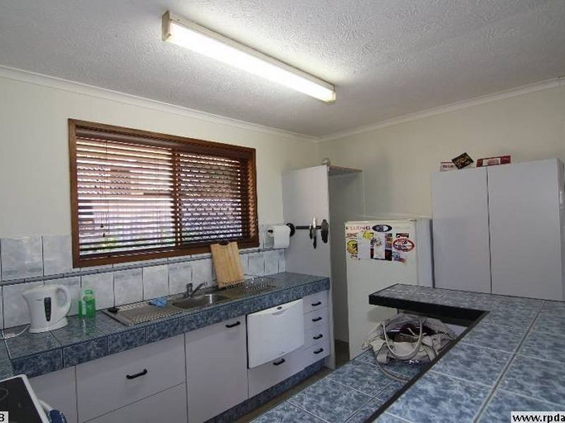 42 Explorers Way, Worongary QLD 4213