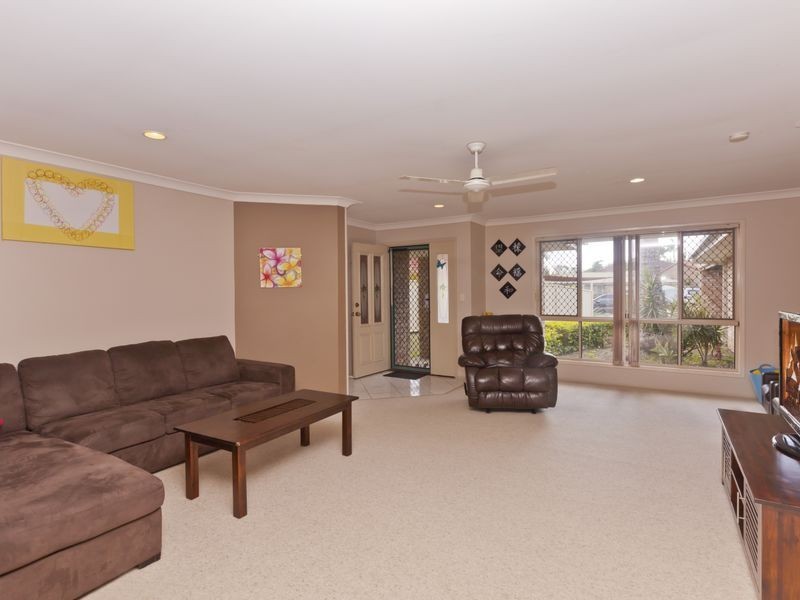 34 Carine Court, Nerang QLD 4211